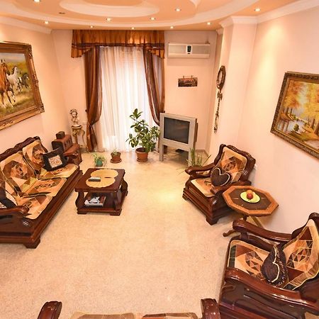 Guest House Yerevan Ngoại thất bức ảnh