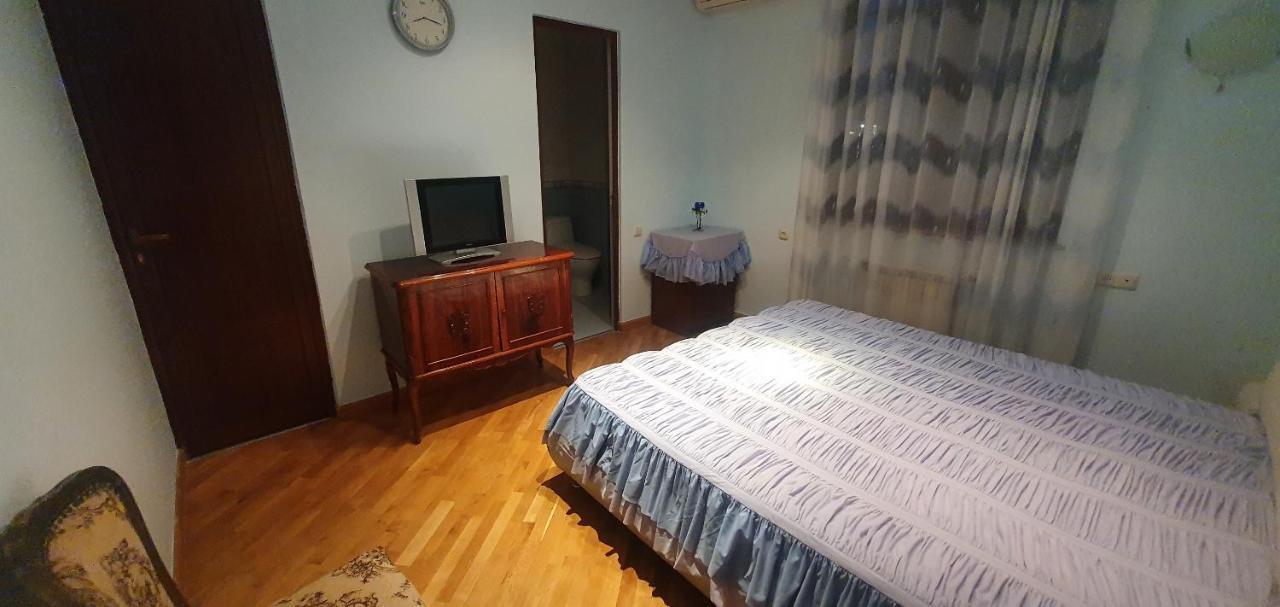 Guest House Yerevan Ngoại thất bức ảnh