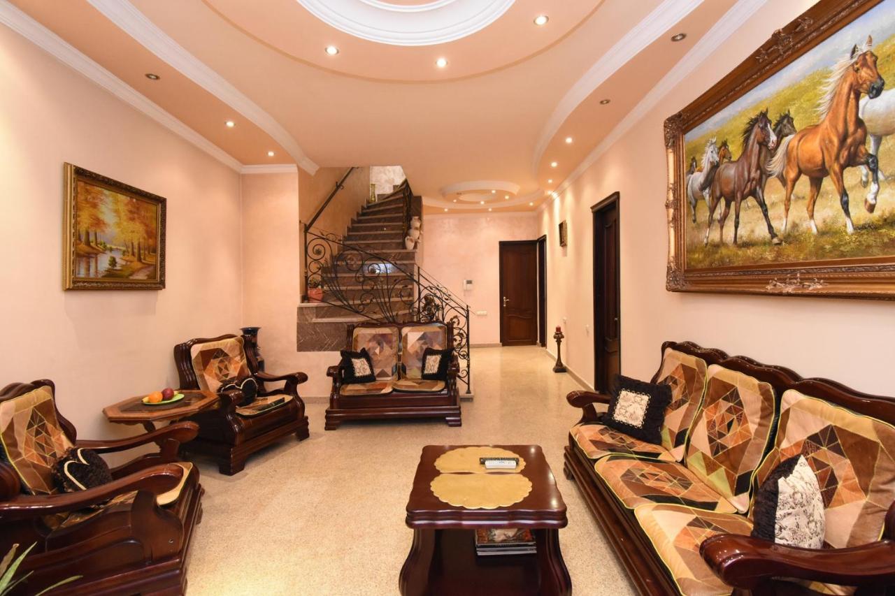 Guest House Yerevan Ngoại thất bức ảnh