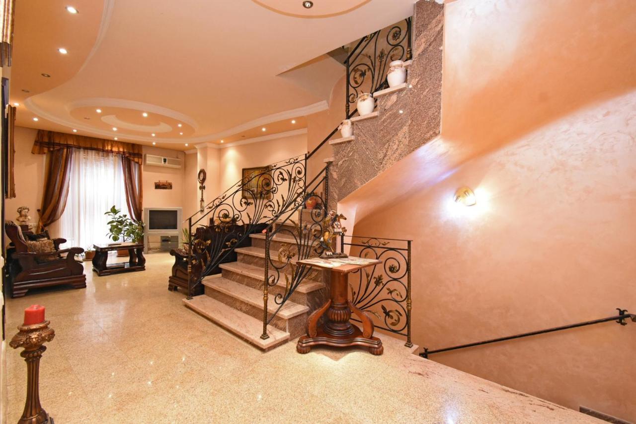 Guest House Yerevan Ngoại thất bức ảnh