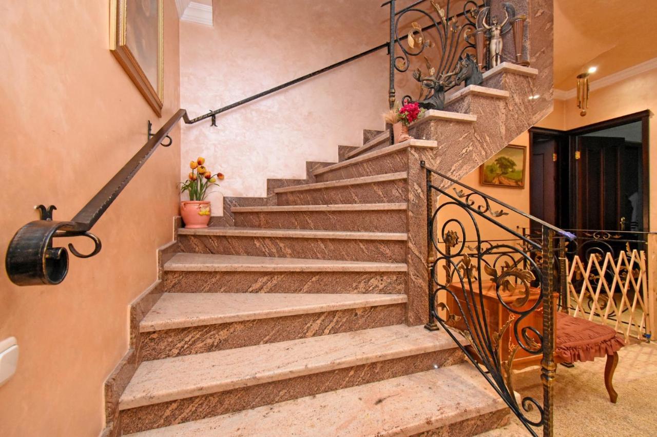 Guest House Yerevan Ngoại thất bức ảnh