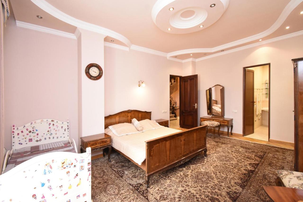 Guest House Yerevan Ngoại thất bức ảnh