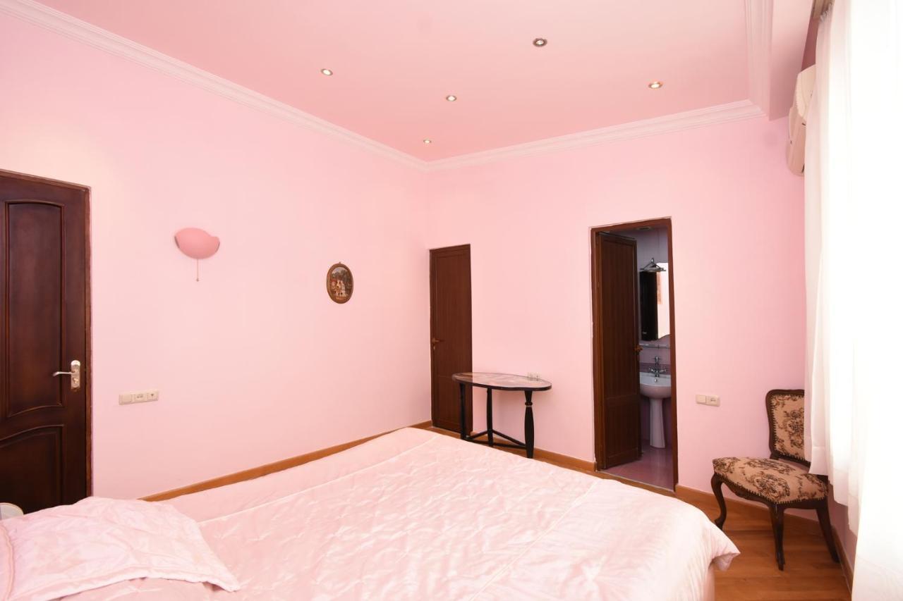 Guest House Yerevan Ngoại thất bức ảnh