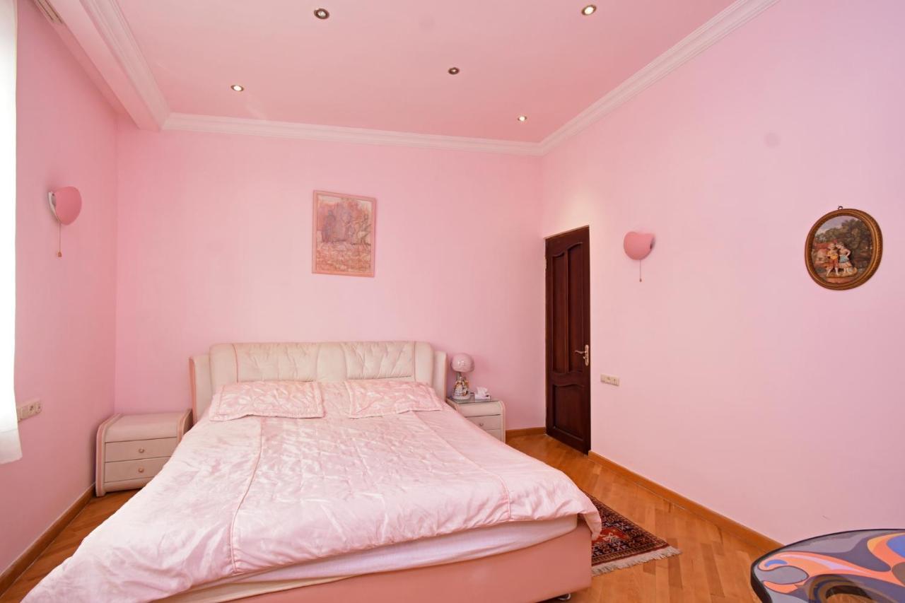 Guest House Yerevan Ngoại thất bức ảnh