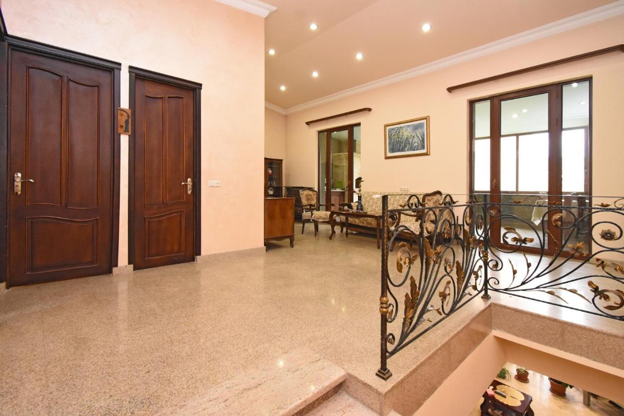 Guest House Yerevan Ngoại thất bức ảnh