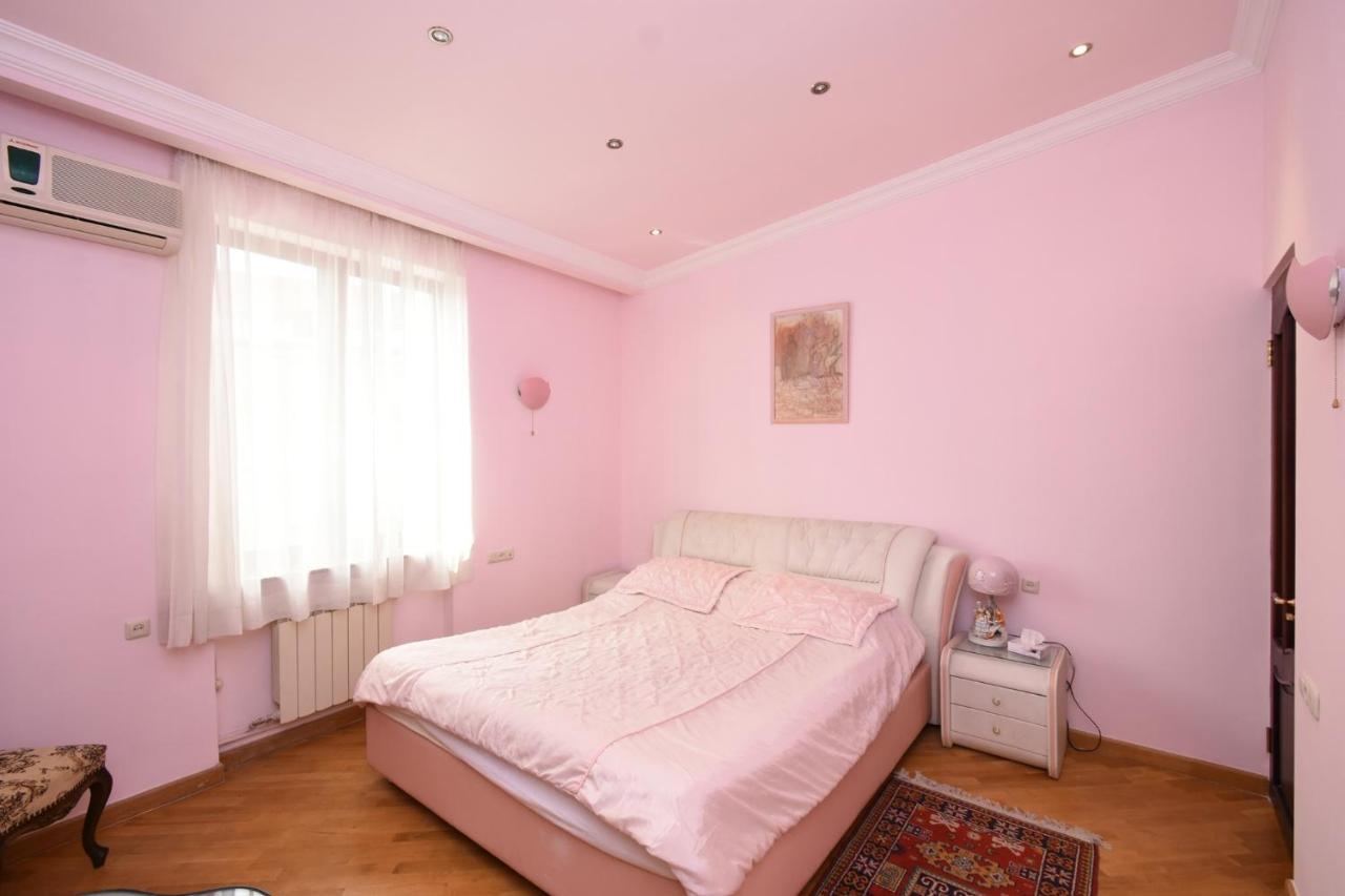 Guest House Yerevan Ngoại thất bức ảnh