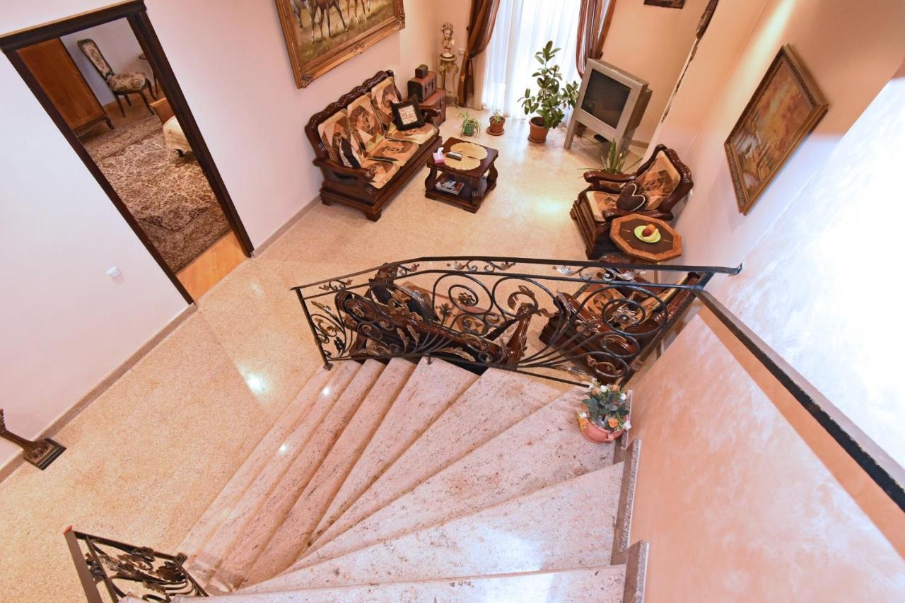Guest House Yerevan Ngoại thất bức ảnh